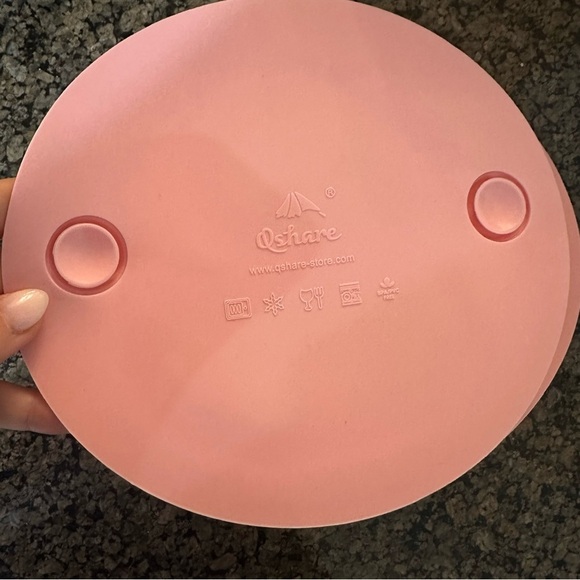 Toddler Silicon and BPA-Free Plastic Plate Bundle - Picture 3 of 6